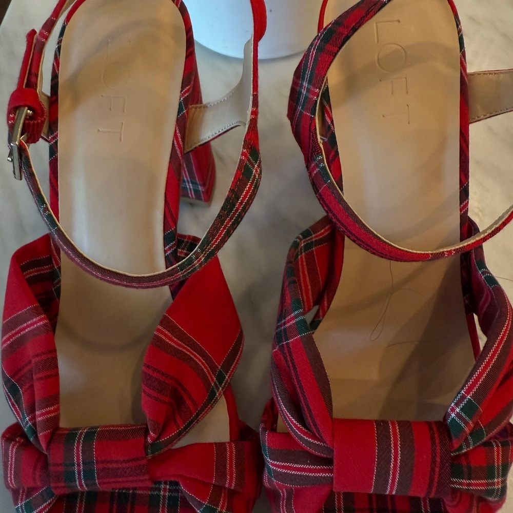 Loft Plaid Red and Green Women's Sandals - brand new - Picture 4 of 6